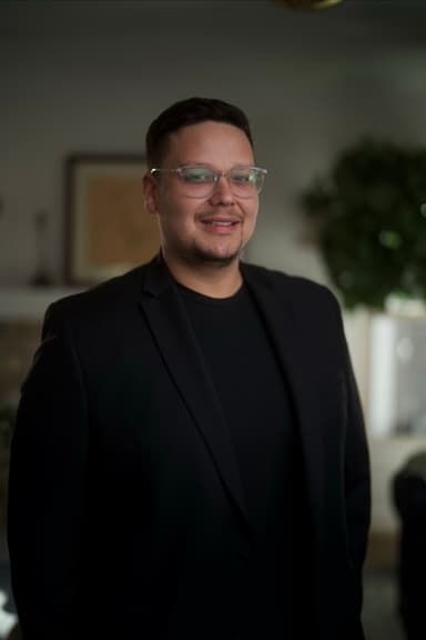James - Post-Sale Support & Community Liaison
